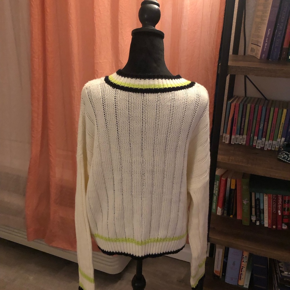 Wild Fable sweater - Picture 7 of 11